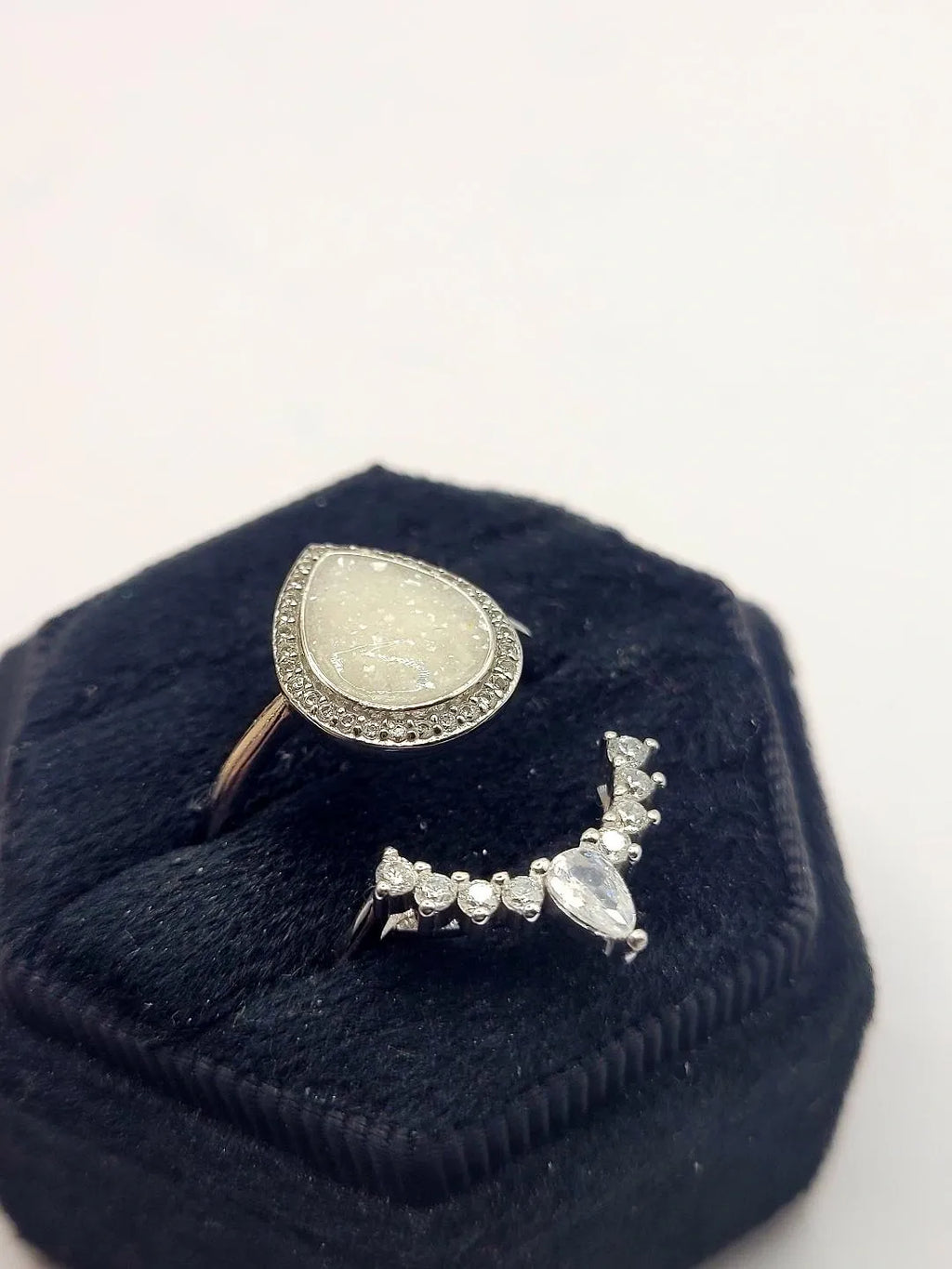 Honeysuckle With Round CZ Band