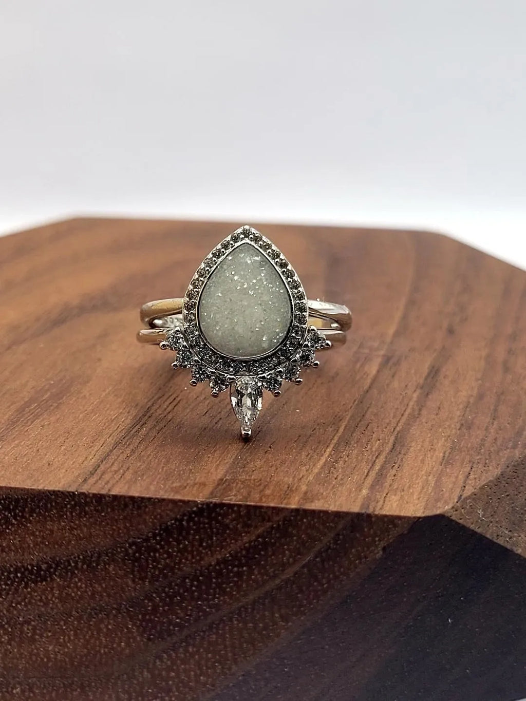 Honeysuckle With Round CZ Band
