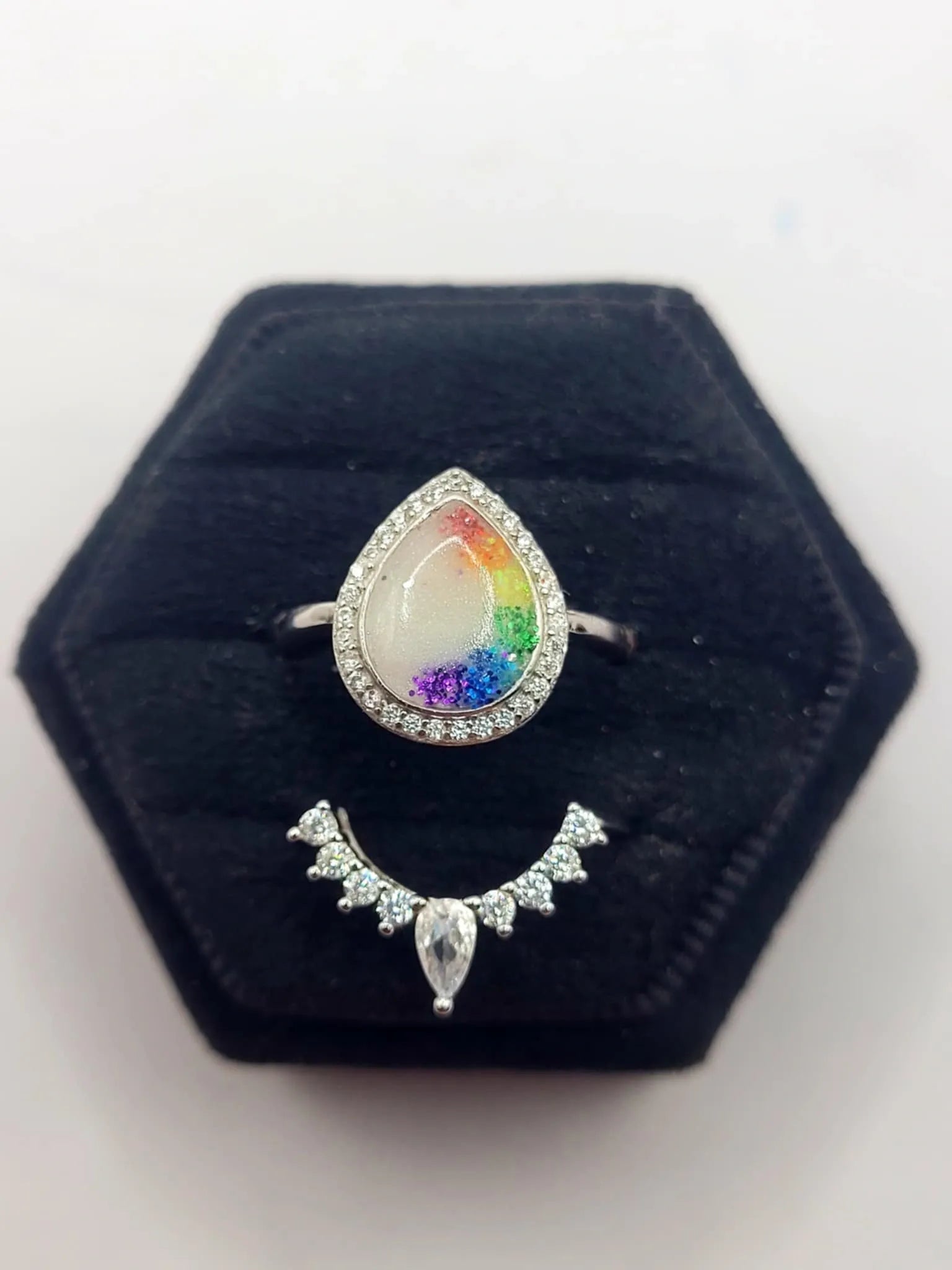 Honeysuckle With Round CZ Band