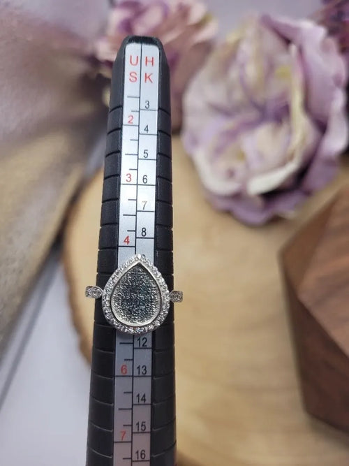 Aster, White Gold Plated SS, Size 5